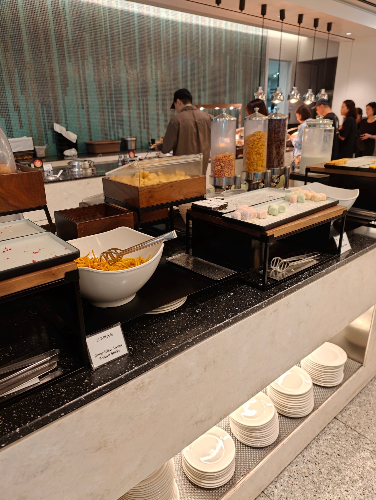 Matina Lounge in Incheon Terminal 2 — 5 of 8